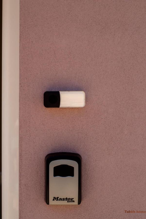 Tabak home Sea side apartment Chrissi Akti Chania Exterior foto