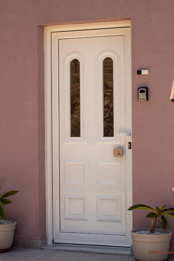 Tabak home Sea side apartment Chrissi Akti Chania Exterior foto